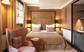 Hotel Therese Paris